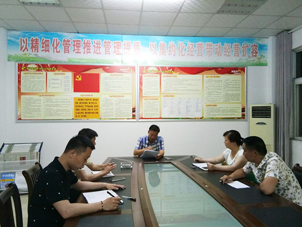 郴汽集團(tuán)永興分公司，全面?zhèn)鋺?zhàn)&ldquo;安全生產(chǎn)月&rdquo;&ldquo;安全生產(chǎn)萬里行&rdquo;活動